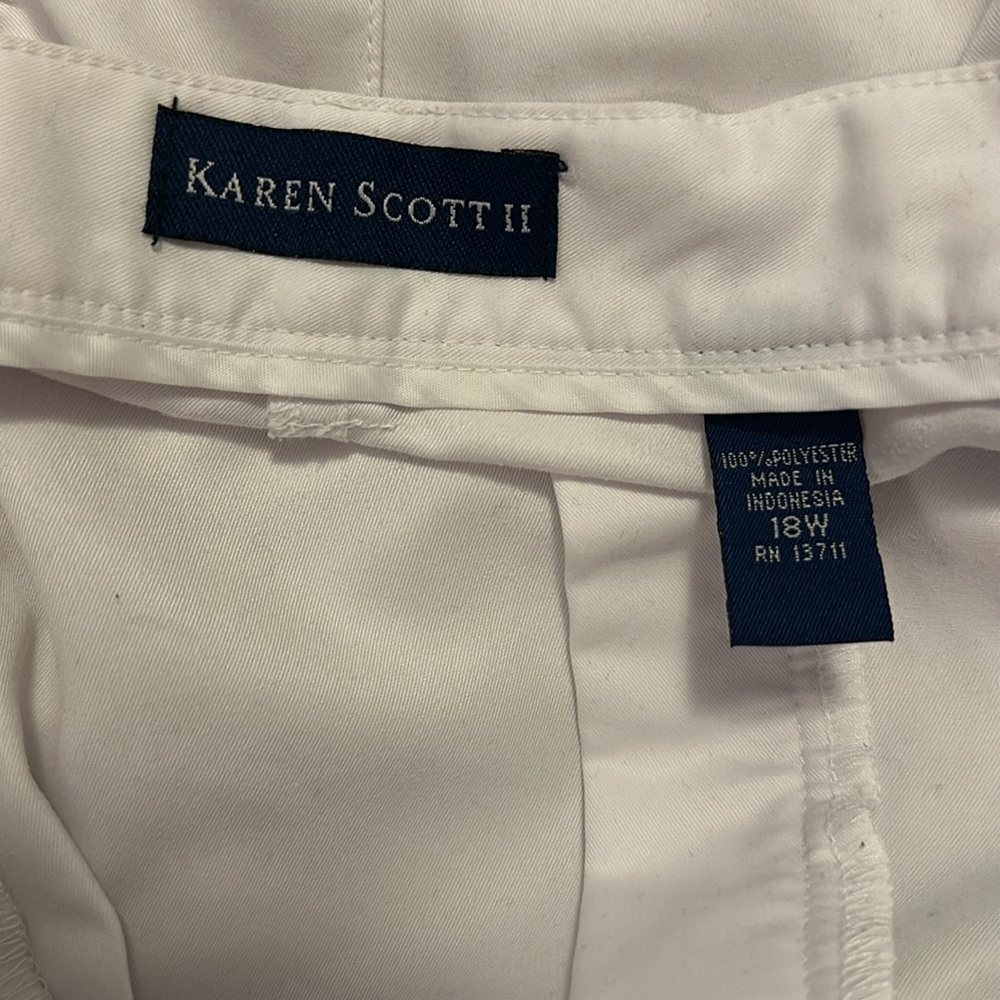 Karen Scott High Waisted Shorts size 18W White - Picture 6 of 6